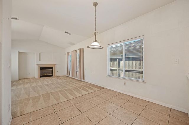 9446 Grasmeer Way, Elk Grove, CA 95624