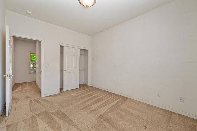 9446 Grasmeer Way, Elk Grove, CA 95624