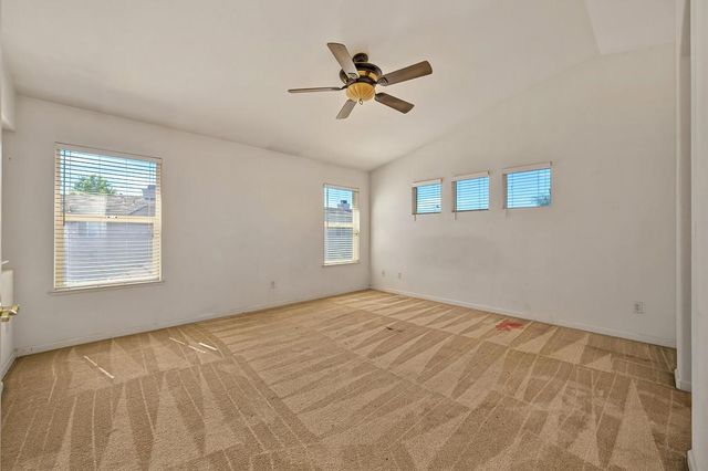 9446 Grasmeer Way, Elk Grove, CA 95624