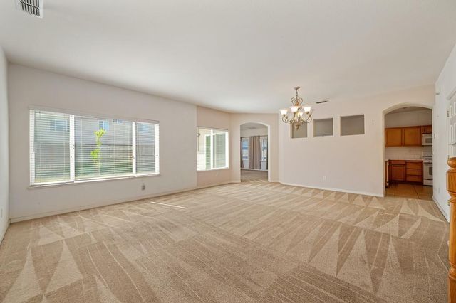 9446 Grasmeer Way, Elk Grove, CA 95624