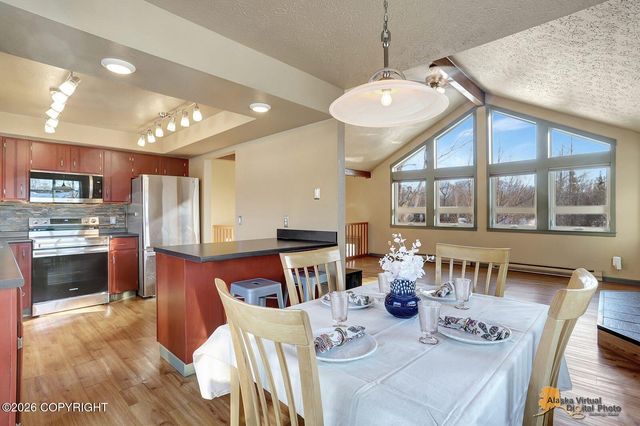 3200 N Dove Lane, Palmer, AK 99645