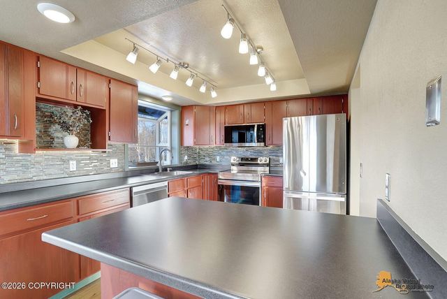 3200 N Dove Lane, Palmer, AK 99645