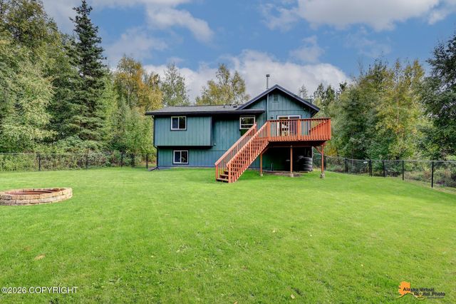 3200 N Dove Lane, Palmer, AK 99645