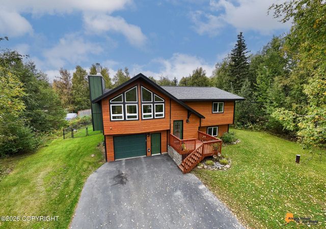 3200 N Dove Lane, Palmer, AK 99645