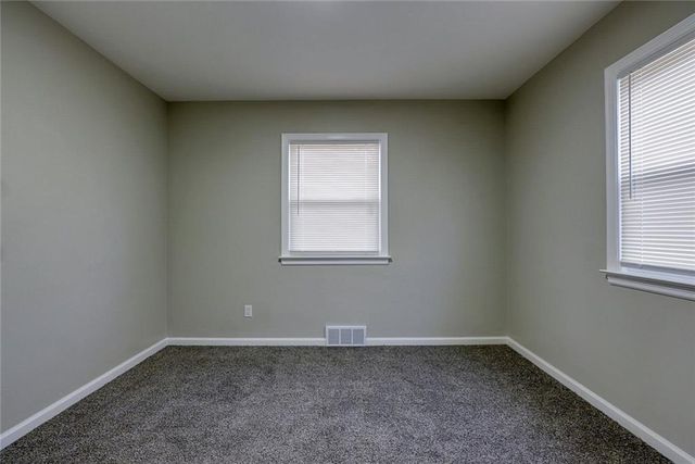 3701 S Scott Avenue, Independence, MO 64052