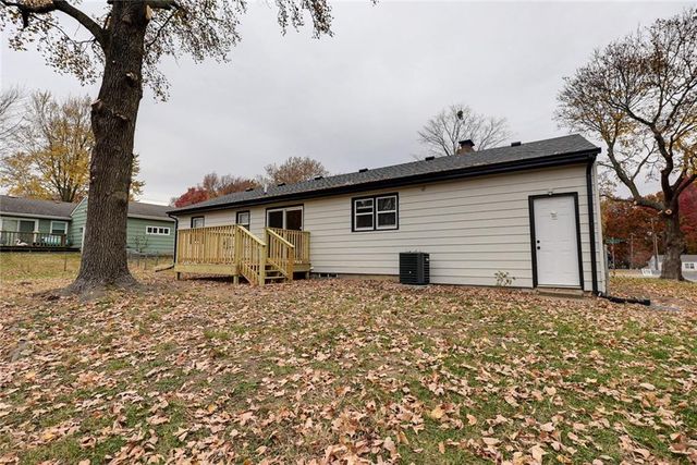 3701 S Scott Avenue, Independence, MO 64052