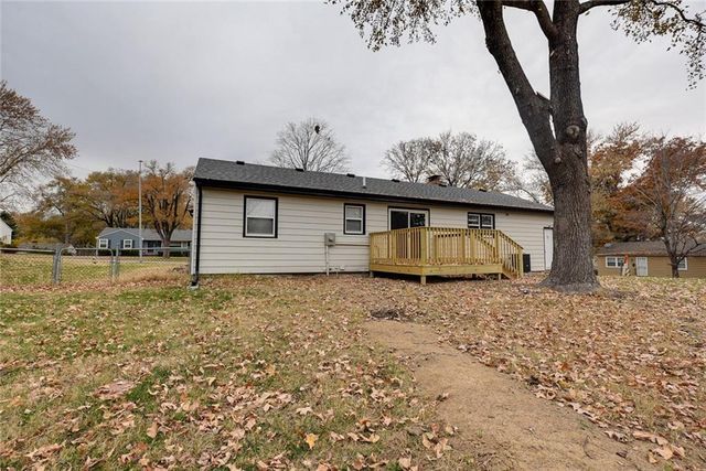 3701 S Scott Avenue, Independence, MO 64052