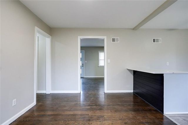 3701 S Scott Avenue, Independence, MO 64052