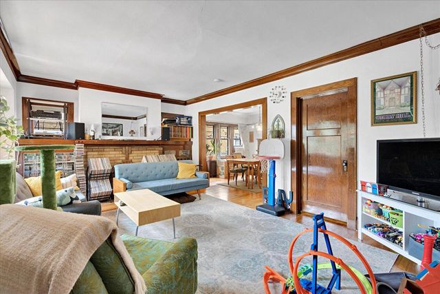 5125 W Wisconsin AVENUE #5127, Milwaukee, WI 53208