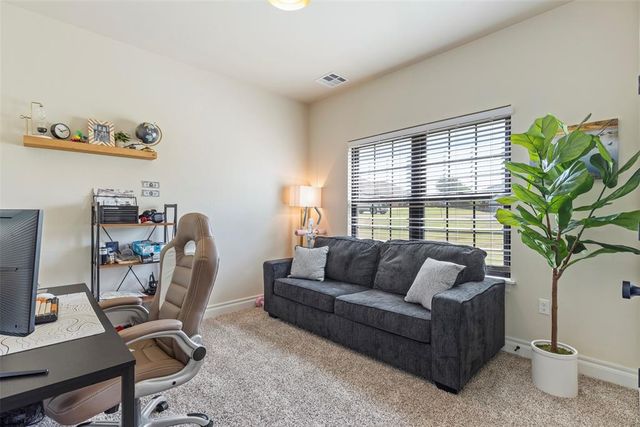 1074 Fawn Meadow Drive, Blanchard, OK 73010