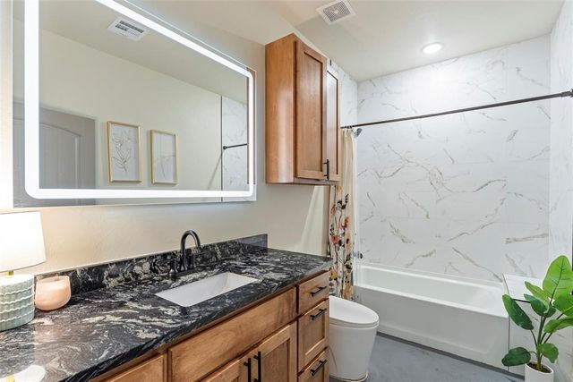 1074 Fawn Meadow Drive, Blanchard, OK 73010