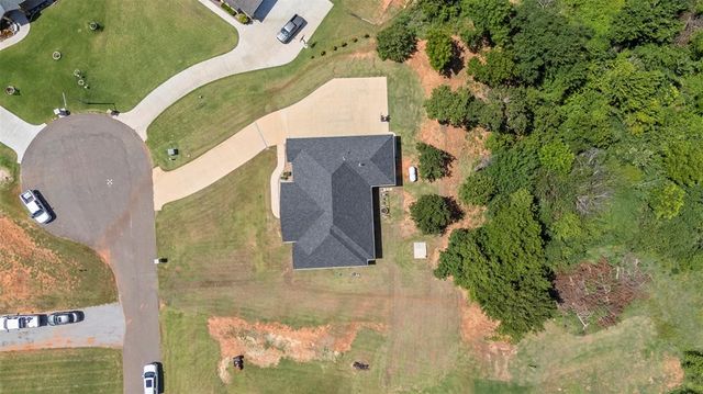 1074 Fawn Meadow Drive, Blanchard, OK 73010