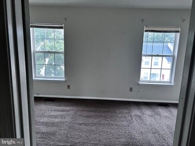 5129 HIL MAR DR, District Heights, MD 20747