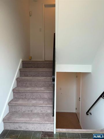426 Broad Street 1st Floor, Carlstadt, NJ 07072