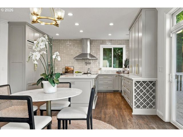 748 Nw Macleay Blvd, Portland, OR 97210