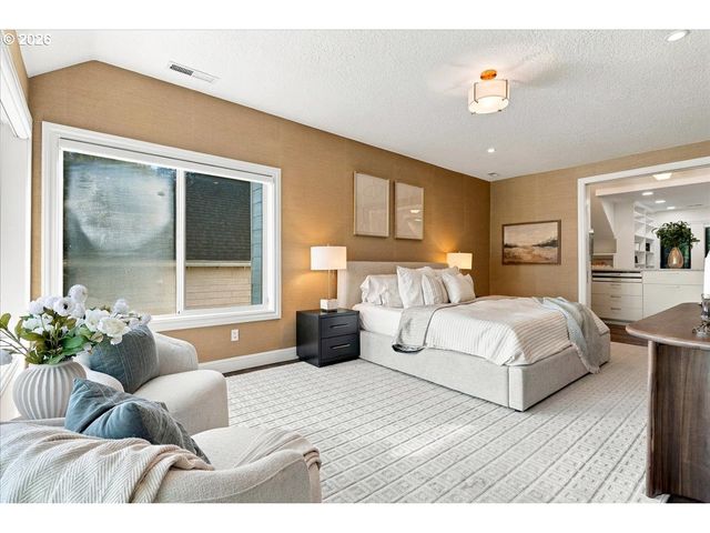 748 Nw Macleay Blvd, Portland, OR 97210