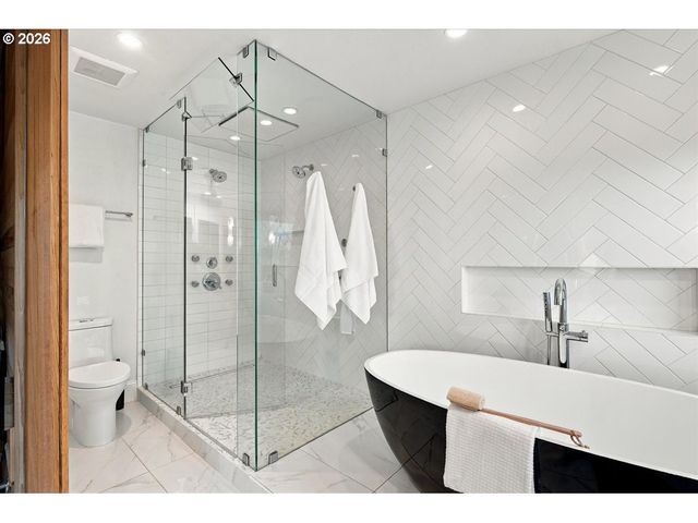 748 Nw Macleay Blvd, Portland, OR 97210