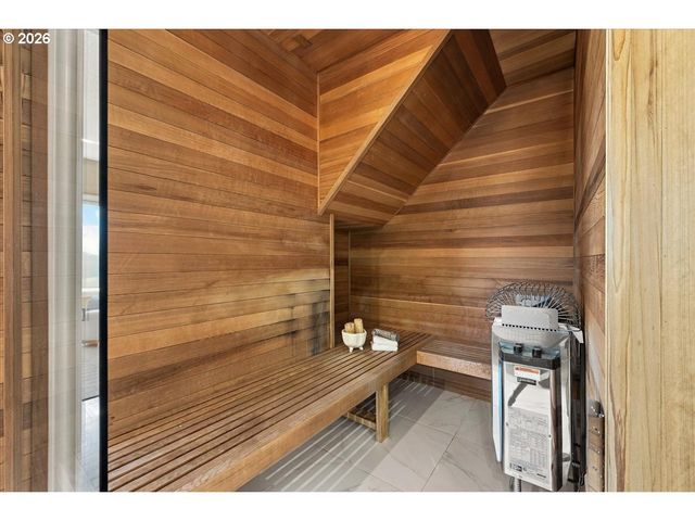 748 Nw Macleay Blvd, Portland, OR 97210