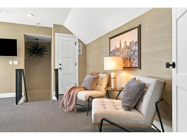 748 Nw Macleay Blvd, Portland, OR 97210
