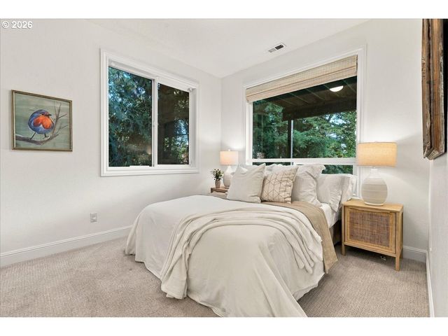 748 Nw Macleay Blvd, Portland, OR 97210