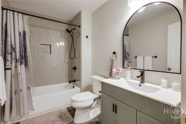 665 West Lake Drive, Athens, GA 30606