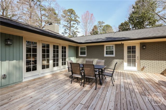 665 West Lake Drive, Athens, GA 30606