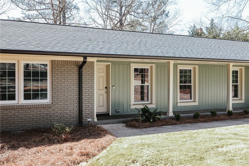 665 West Lake Drive, Athens, GA 30606