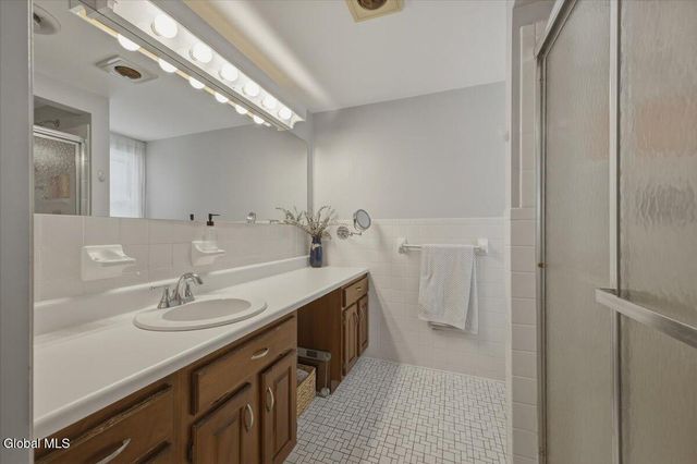 53 Brookline Drive, Clifton Park, NY 12065