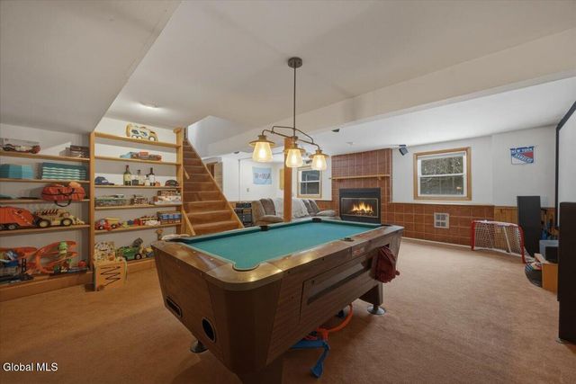 53 Brookline Drive, Clifton Park, NY 12065