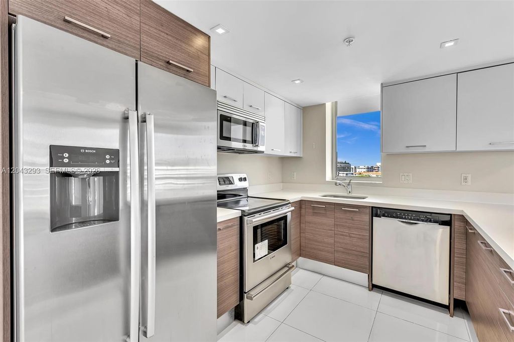 9901 E Bay Harbor Dr 603, Bay Harbor Islands, FL 33154