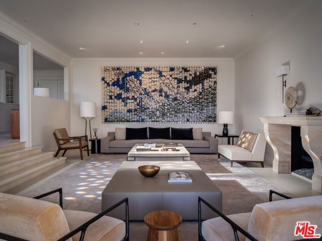 520 Stonewood Drive, Beverly Hills, CA 90210