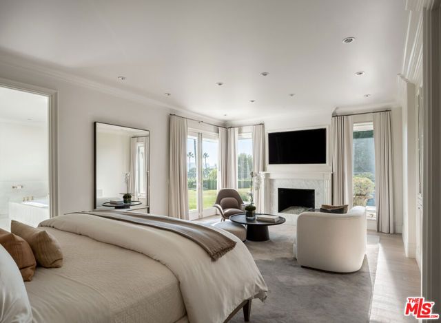 520 Stonewood Drive, Beverly Hills, CA 90210