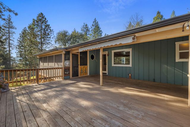 11650 Clinton Bar Rd, Pine Grove, CA 95665