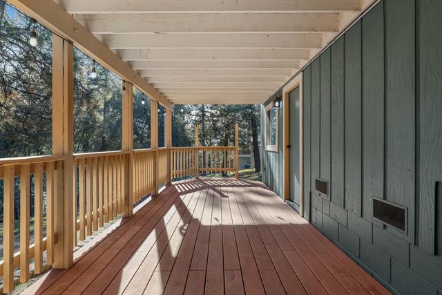 11650 Clinton Bar Rd, Pine Grove, CA 95665