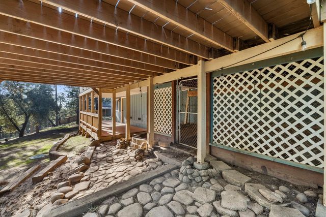 11650 Clinton Bar Rd, Pine Grove, CA 95665