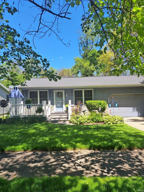 2411 W Ewing Avenue, South Bend, IN 46613