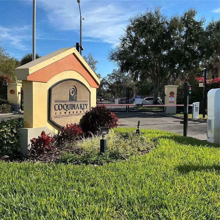 216 COQUINA BAY DR DRIVE, St Petersburg, FL 33705