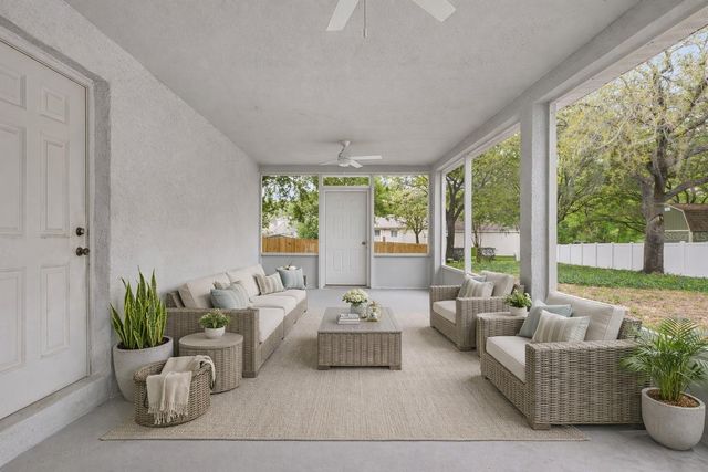 1500 DAYBREAK DRIVE, Fruitland Park, FL 34731