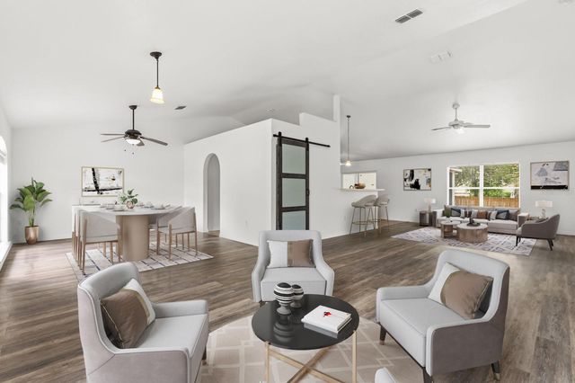 1500 DAYBREAK DRIVE, Fruitland Park, FL 34731