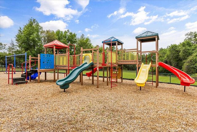 1500 DAYBREAK DRIVE, Fruitland Park, FL 34731