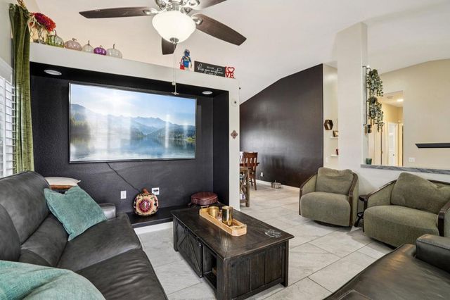 31060 Via Pared, Thousand Palms, CA 92276