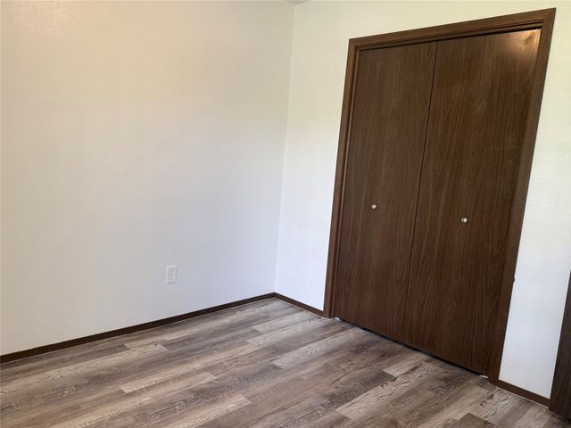 1001 Parkwood Court, Gainesville, TX 76240