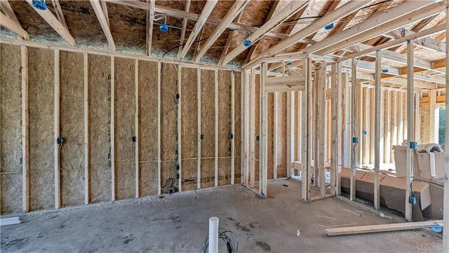 18 Hillswick Drive, Bella Vista, AR 72715