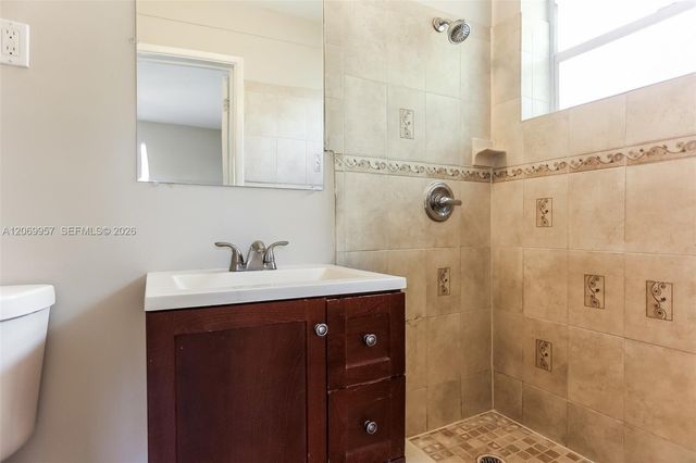 1101 NW 18th Street, Fort Lauderdale, FL 33311