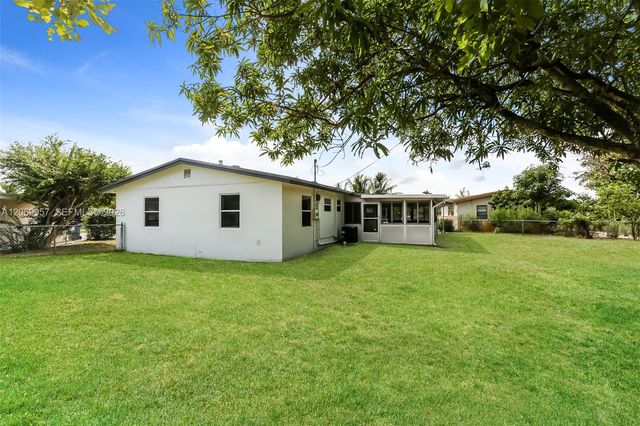 1101 NW 18th Street, Fort Lauderdale, FL 33311