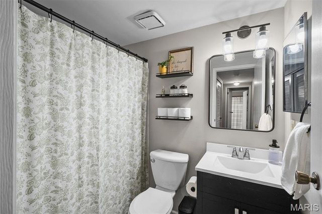 1948 Marine Terrace Drive A, St Louis, MO 63146