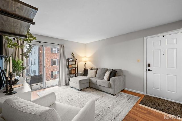 1948 Marine Terrace Drive A, St Louis, MO 63146