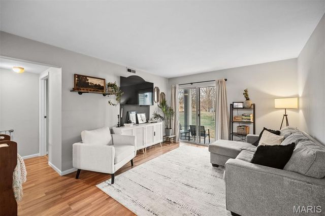 1948 Marine Terrace Drive A, St Louis, MO 63146