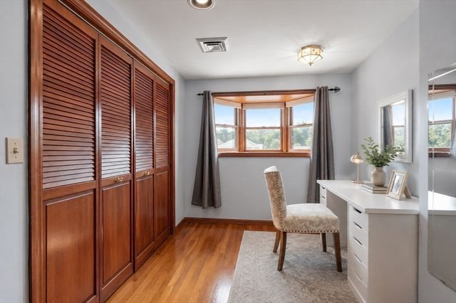 11 Stonewood Ln, Braintree, MA 02184