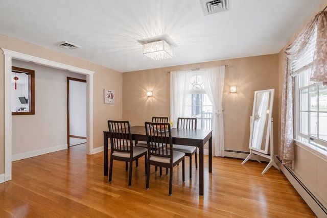 11 Stonewood Ln, Braintree, MA 02184